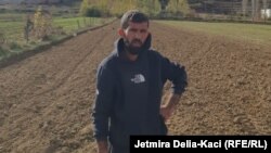 Maringlen Avdolli, fermer