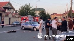 Imagini surprinse în timpului atacului armat de duninică.