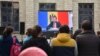 Илан Шор находится в международном розыске с июля 2019 года, а Апелляционная палата Кишинева приговорила его к 15 годам тюрьмы за мошенничество и отмывание денег в связи с кражей миллиарда