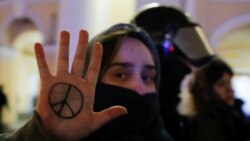 Под завалами России: права и война