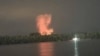 Imagine realizată de un localnic din România în timpul unui bombardament asupra orașului ucrainean Ismail. 