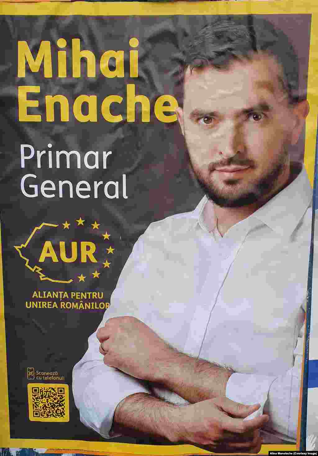 Mihai Enache, candidat AUR la Primăria Capitalei, nu are un mesaj anume pentru electorat. Se prezintă simplu, cu numele și sigla partidului. Cine vrea să afle mai multe despre candidatul AUR trebuie să acceseze codul QR de pe afiș. 