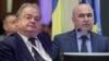 Vasile Blaga și Ilie Bolojan, considerați lideri cu influență în partid, provenind din vechiul PDL, au adus critici aspre actualei conduceri liberale. 