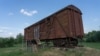 Un prototip al vagoanelor în care au fost transportați moldovenii spre Siberia.