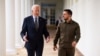 Joe Biden îl invită pe Volodimir Zelenski la Washington