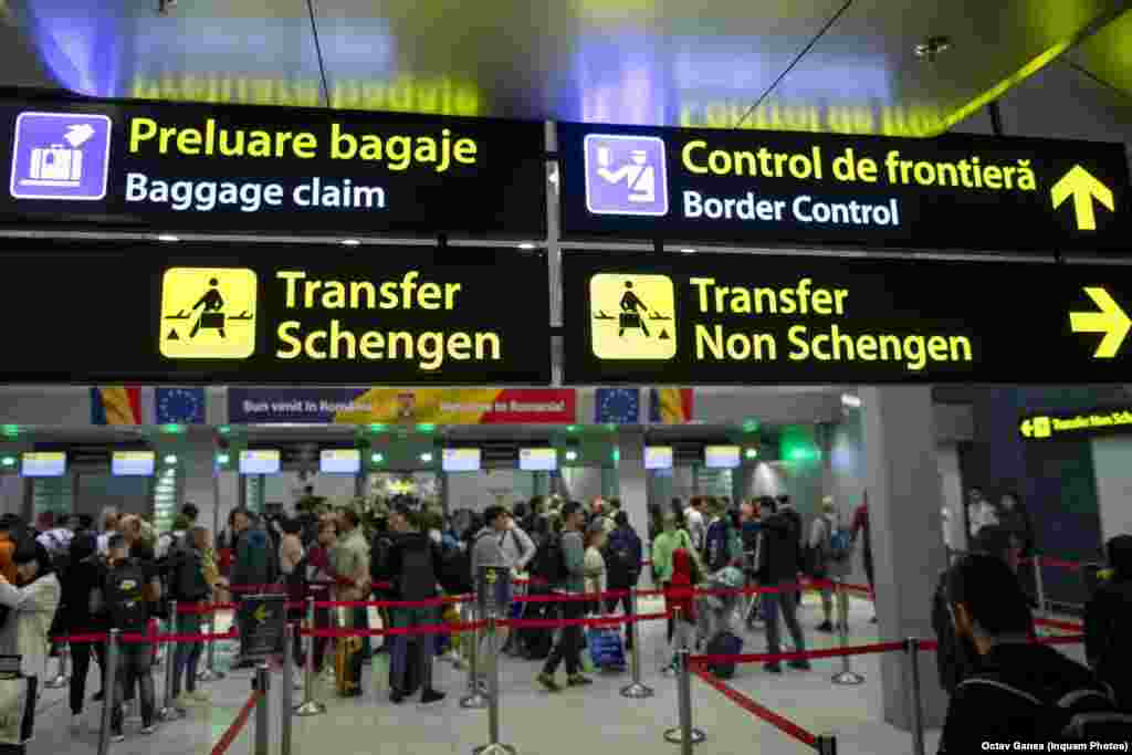 Od 31. marta 2024. Rumuni, kao i Bugari, slobodno putuju u šengenskom vazdušnom i pomorskom prostoru. Mjera je stupila na snagu u ponoć. Pogledajte slike snimljene na aerodromu Henri Coandă, u blizini glavnog grada Rumunije, Bukurešta.