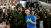 Selfie cu un membru al grupării Wagner, în timp de trupele de mercenari se retrăgeau din Rostov-pe-Don, oraș din sudul Rusiei, după scurta rebeliune militară, 24 iunie 2023. 