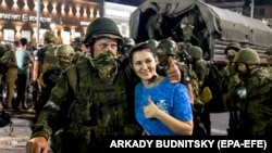 Selfie cu un membru al grupării Wagner, în timp de trupele de mercenari se retrăgeau din Rostov-pe-Don, oraș din sudul Rusiei, după scurta rebeliune militară, 24 iunie 2023. 