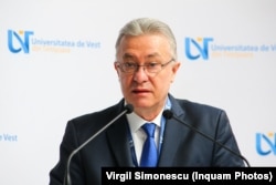 Cristian Diaconescu.
