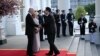Presidenti amerikan, Joe Biden, mirëpret në Shtëpinë e Bardhë homologun e tij jugkorean, Yoon Suk. 26 prill 2023