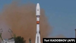 Racheta Soyuz pregătită de lansare