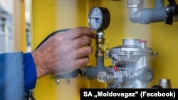 У Молдовы есть газовые резервы в хранилищах Румынии и Болгарии, которых, по словам властей, может хватить на два месяца.