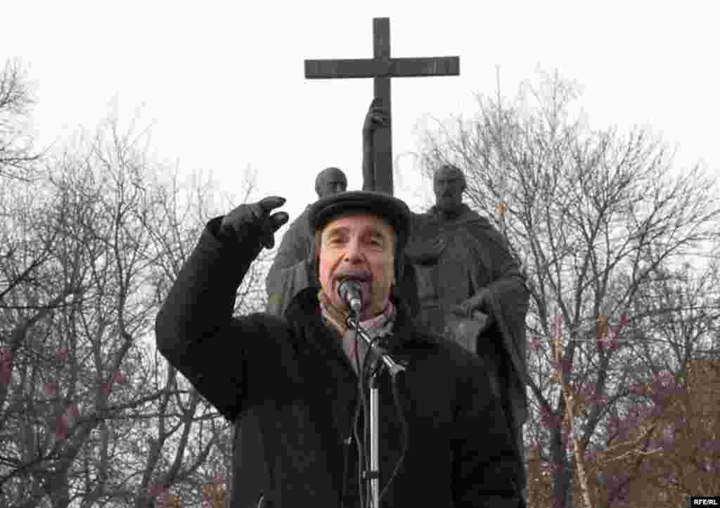 Выступление правозащитника Льва Пономарева