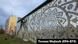 Mandala ukrajinskog umjetnika na jevrejskom groblju u Poljskoj