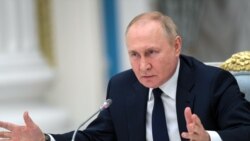 Rusia lui Putin: aproape orice critică poate deveni „un delict penal”