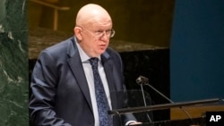 Ambasadorul Rusiei la Națiunile Unite, Vasili Nebenzia, vorbind la tribuna ONU (foto arhivă)