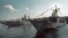 У серпні 1989 року два американські військові кораблі &ndash;&nbsp;ракетний фрегат USS Kauffman (FFG-59) і ракетний крейсер Aegis USS Thomas S. Gates (CG-51) &ndash;&nbsp;вперше відвідали український порт &ndash;&nbsp;базу Червонопрапорного Чорноморського флоту СРСР у Севастополі