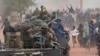 Французские военные въезжают в Тимбукту. Мали, 28 января 2013 года.