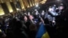 Altercații cu jandarmii în fața Biroului Electoral Central. Susținătorii lui Călin Georgescu sunt nemulțumiți de invalidarea candidaturii