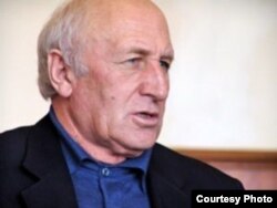 Уладиев Сулайман, жамгIияв хIаракатчи