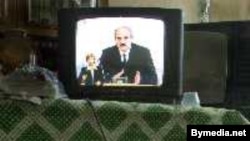 На этих выборах белорусским избирателям было предложено меню из одного блюда