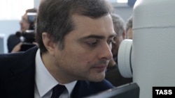 С желанием убедиться в стабильности Южной Осетии после парламентских выборов связана поездка российского куратора в республику. Требование политической стабильности – основное условие того, что Россия продолжит оказывать политическую и экономическую помощь Цхинвали и Сухуми