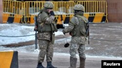 Președintele Kazahstanului afirmă că, în mare parte, ordinea a fost reinstaurată în țară și că „teroriștii” vor fi anihilați în totalitate.