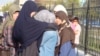 Родственницы некоторых осужденных по обвинению в терроризме. Атырау, 18 апреля 2012 года.