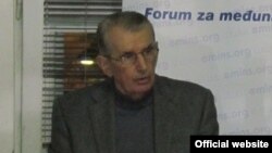 Dušan Lazić
