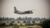 Літак АН-26 над аеродромом. Миколаїв, 12 липня 2018 року