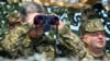 Президент Украины Петро Порошенко на полигоне 