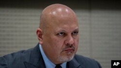 Procurorul-șef al CPI, Karim Khan, a intrat în atenția presei internaționale mai ales prin efortul de a trage Kremlinul la răspundere pentru crimele din Ucraina. Acum, se concentrează asupra luptelor din Gaza.