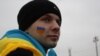 А це обличчя учасників символічного «братання», що відбулося цього ж дня на мосту Патона