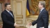 Президент України Віктор Янукович та єврокомісар із питань розширення Штефан Філе