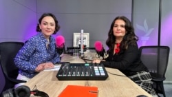"Grupurile de whatsapp ale copiilor - cea mai mare nenorocire și toxicitate pentru mintea și sufletul lor", spune Oana Moraru.
