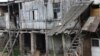 За время конфликта, когда Цхинвал находился практически в осадном положении, в городе появилось множество убогих сарайчиков