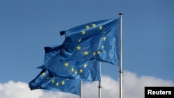 Comisia Europeană a anunțat măsuri de creștere a taxelor pentru importurile din SUA.