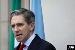 Premierul irlandez, Simon Harris, a invocat istoria similară dar la 100 de ani distanță a Irlandei și Palestiniei, în căutarea independenței care să fie acceptată de alte state.