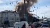 Momentul impactului unei drone rusești cu clădirea Universității De Farmacie din orașul Harkov.