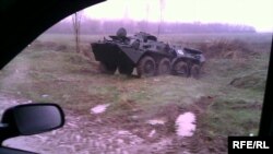 Узбекский БТР в местности «Чаласарт» Аксыйского района.
