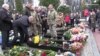 У Львові вшанували Героїв Небесної Сотні на Личаківському цвинтарі (відео)