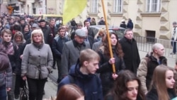 Львів'яни вшановують пам'ять Героїв Небесної сотні (відео)