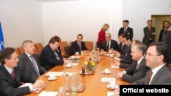 Բրյուսել - Բանակցություններ Հայաստանի եւ ՆԱՏՕ-ի բարձրաստիճան պաշտոնյաների միջեւ, 20 մայիսի, 2009 թ.