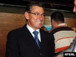 Zoran Llić, neuspeli kandidat socijalista za predsednika Srbije, na fotografiji iz 1997. godine.