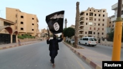 ISIS este probabil unul dintre cele mai cunoscute exemple de grupare teroristă. Acesta a revendicat peste 140 de atacuri teroriste din aproape 30 de țări.