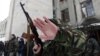 В 2009 году единственная в республике оппозиционная Кокойты "Народная партия" осмелилась принять участие в парламентских выборах – зарвавшуюся партию было решено поставить на место