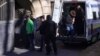 Cei șase reținuți de DIICOT în dosarul de trădare sunt duși la Curtea de Apel București cu propunere de arestare preventivă. 