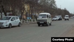 Маршрутные такси – «Дамас» очень распространенный вид транспорта в Узбекистане.