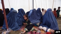 په دې وروستیو کې له پاکستان نه افغانستان ته د کډوالو ستنېدو بهیر چټک شوی.