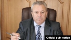 Шебзухов Фраль, Кхарачой-Чергазийчоьнан президентан хьехамча, вийна 2010 шарахь